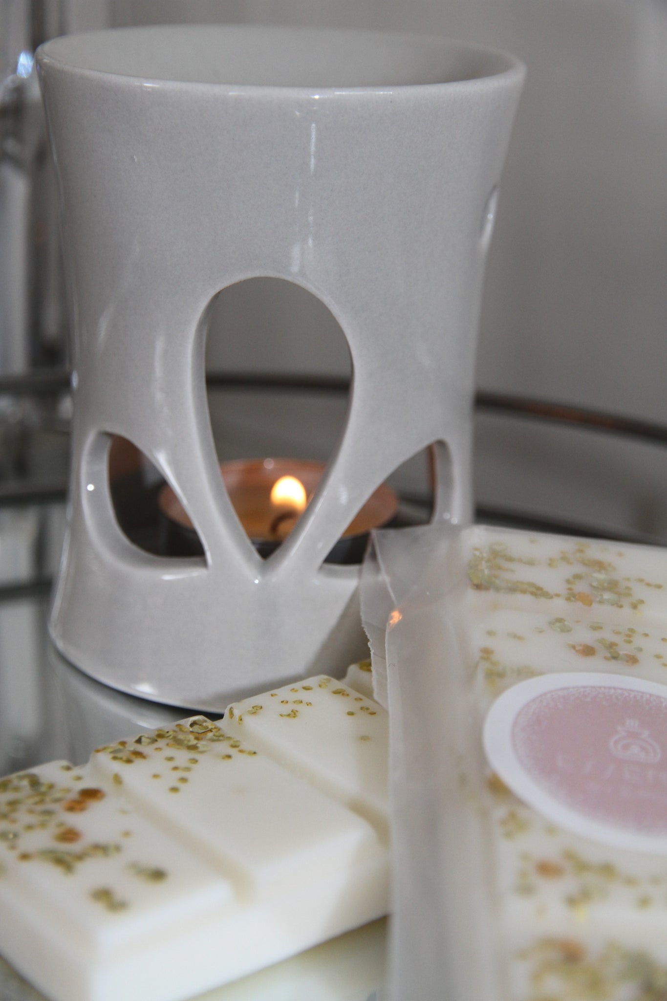 Grey 9cm Cut Out Oil Burner